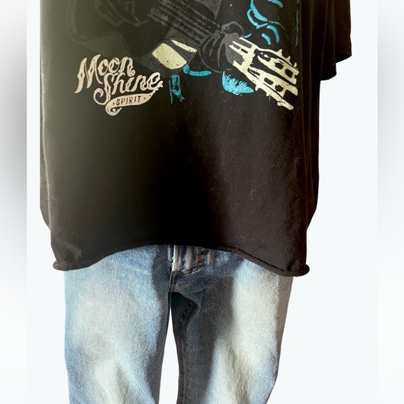 Moonshine Spirits Guitar Player Tee Size 2XL - Picture 5 of 7